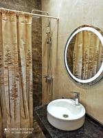 Elite House - Ferienwohnung Schymkent