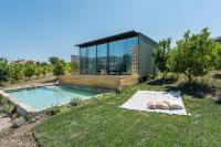 Lemon Grove Bungalow with Private Pool - Oporto Lemon Farm, near Porto - Chambres d'hôtes Valpedre