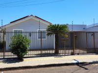 12 hóspedes - PISCINA tratamento com água salgada - Cozinha GOURMET - 4 QUARTOS - 3 BANHEIROS - GARAGEM - ESCRITORIO - 2,1 km do Cataratas JL Shopping - Chambres d'hôtes Foz do Iguaçu