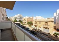 Swieqi Best Location, Stay Close to Bars, Food & Nightlife - Chambres d'hôtes Swieqi