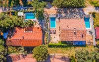 Cozy holiday home Ella Nature with pool near the beach - Chambres d'hôtes Peroj