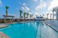 Walk to Beach Hot Tub Community Pool Water View - Bed and Breakfast Corpus Christi