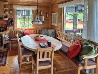 Authentic Cabin Overlooking Lake Møsvann - B&B Rjukan