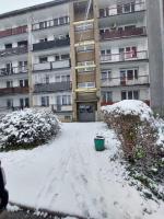 kawalerka - Ferienwohnung Łaziska Średnie