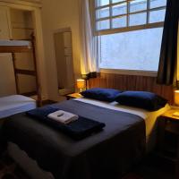 Großes Doppel-/Zweibettzimmer