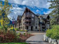 Spring Creek Serenity at Rundle Cliffs Lodge - B&B Canmore