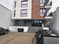 Alecsandri Central Stay Apartments - Near Old Town - Private Parking - Bed and Breakfast Craiova