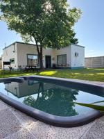 Casona alegre con pileta y patio - B&B San Pedro