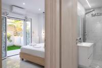 Comfy Beachside Flat - B&B Gazi