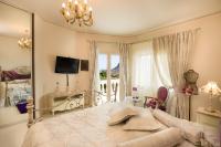 Villa Deluxe