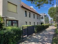 Appartement "Tom" mit 3 Schlafzimmern und Parkplatz - B&B Kröllwitz