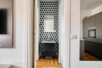 Just Urban Stays - Stylish One-Bedroom Apartment near the Duomo - B&B Milan