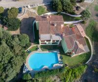 Charming Sea Villas-Villa Sleeps 6IN shared pool - Ferienwohnung Cuile Pazzoni