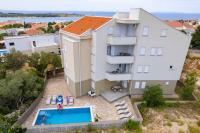 Lucetta Pool Apartments - B&B Novalja