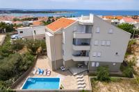 Lucetta Pool Apartments - Ferienwohnung Novalja