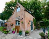 The Old Pigsty Dorset recently converted near Sherborne & Dorchester - B&B Buckland Newton
