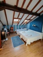 Camera Deluxe Doppia con Letti Singoli