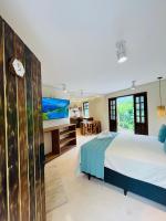 Studio Com Hidro e Cromoterapia Baoba Suites - Bed and Breakfast Bombinhas