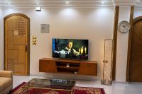 Oscar Apartment 10 - Ferienwohnung Luxor