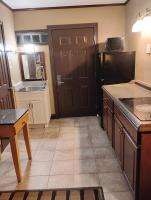 Gated 2 Double Bed Studio with Full Kitchen 118 - Bed and Breakfast Baton Rouge