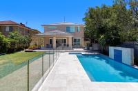 Sunkissed Manor - Swimming Pool - 3 Mins to Beach - Bed and Breakfast Callala Beach