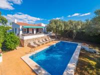 Villa Ullastres - B&B Binibèquer Vell