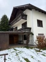 Danner Appartements Regau - Möblierte Langzeit- & Monteurapartments nahe Gmunden, Laakirchen, Salzburg & Wels I Vollmöbliert & mit Parkplatz - Chambres d'hôtes Rutzenmoos