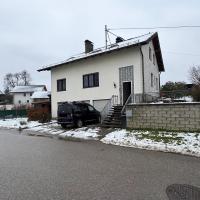 Danner Appartements Regau - Möblierte Langzeit- & Monteurapartments nahe Gmunden, Laakirchen, Salzburg & Wels I Vollmöbliert & mit Parkplatz - Ferienwohnung Rutzenmoos