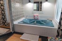 Sunset Oaks Retreat Events, Farm Animals & Views - B&B Saint Jo