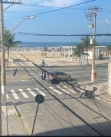 Oceanfront Studio, Max 4 people - Chambres d'hôtes Praia Grande