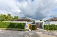 Botanica Foresta x MonthStayZ Thailand - B&B Bang Tao Beach