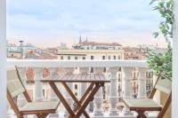 PSM87 Ático de lujo y luminoso con extraordinaria Terraza en el Centro de Madrid - B&B Madrid