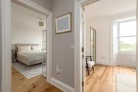 Elegant 2-Bedroom Apartment in Edinburgh New Town near Princes Street - Chambres d'hôtes Édimbourg