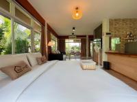 Villa Deluxe