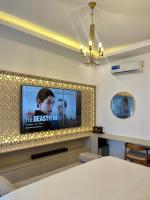 One-Bedroom Apartment with Balcony and City View