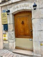 LB Vacation Rentals I Elegant Classique Room - 5mn Center I Casa d'Azur - B&B Cannes