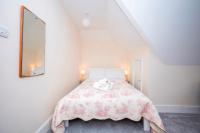 Quirky London Apartment 2 min to Ladywell station - Pass the Keys - Bed and Breakfast Londen