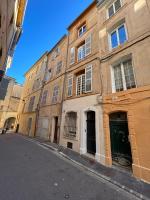 T2 Duplex climatisé Suite et canapé-lit Aix centre - B&B Aix-en-Provence