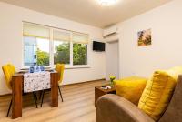 Stylish 1BR Flat, Pulmed and Mall Plovdiv, Free P - B&B Plovdiv