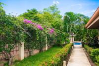 Cozy Ground-Floor Condo with Community Pool, Rancho and Lush Garden Views - B&B Brasilito