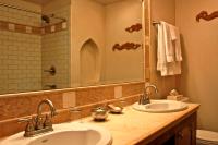 Camera Feather con Letto King-Size