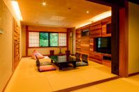 Japanese-Style Room