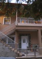 Rustic House - Chambres d’hôtes Sarakinoí