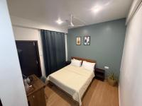 Habitación Doble con balcón (2 adultos + 1 niño)