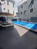 Tastefully Furnished 2Bed Apartment - B&B Lekki