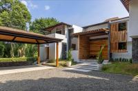 Villa Kañik - Luxury Retreat with Concierge Services - B&B Dominical