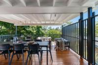 Mollymook Golden Sands - timeless 5 BR beach house - B&B Narrawallee
