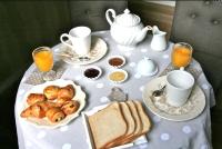 Chambre d'Hôtes La Villa Molina - B&B Besanzone