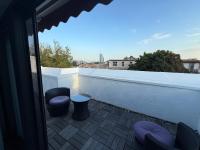 Habitación Doble Deluxe con vistas laterales al mar