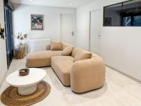 Chalet sur les pistes du Lioran, 8pers - B&B Laveissière